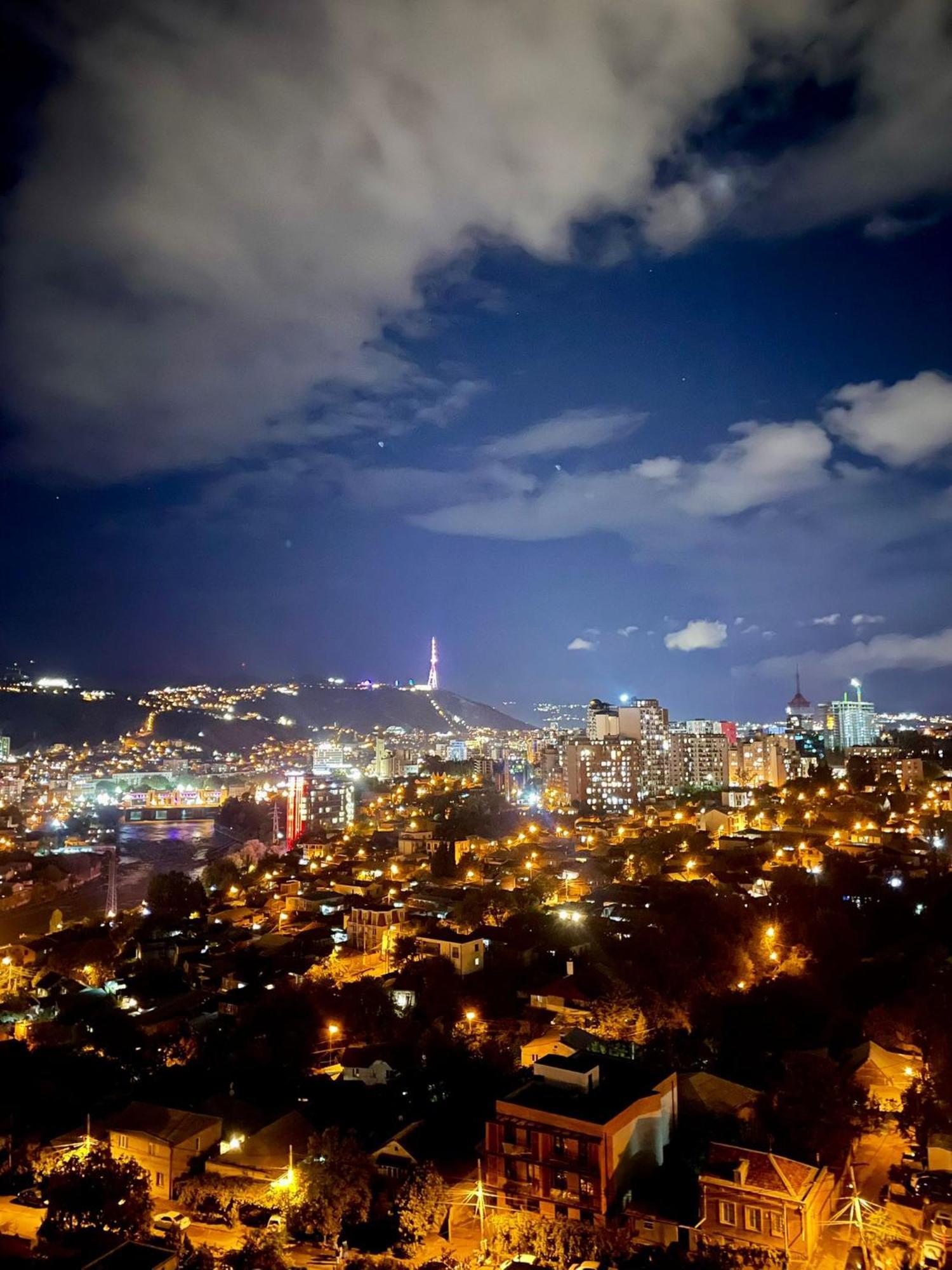 Cozy 1-Bedroom Unit In Tbilisi, With Amazing View Zewnętrze zdjęcie